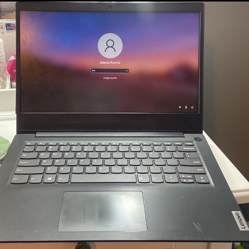 Lenovo ideapad 3